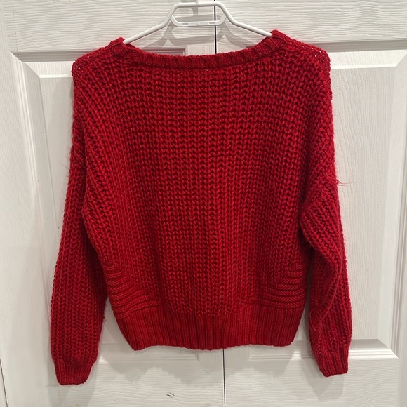 Red knit garage sweater - Picture 2 of 3